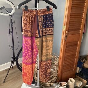 Farm Rio Sweat Pants